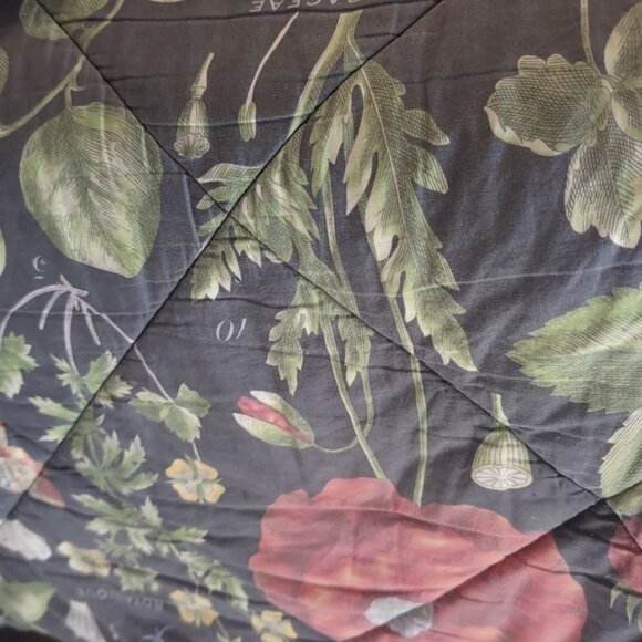 POTTERY BARN POPPY REVERSIBLE COMFORTER AND SHAM SET CALIFORNIA KING EUC LUXURY - Picture 2 of 9